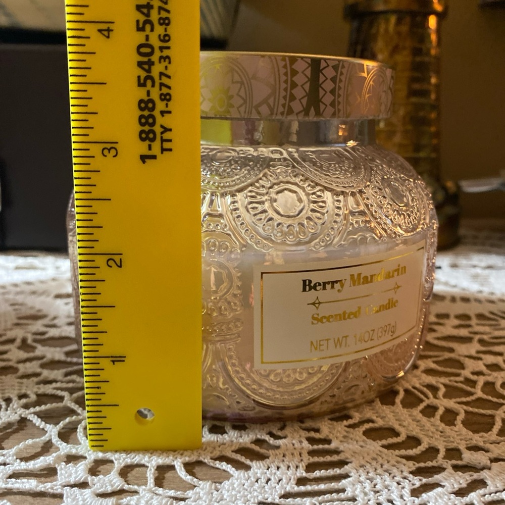Berry Mandarin Candle Lovely Cut Glass Decorative Jar Reclose-Lid 2-Wick/14 Oz. - Picture 6 of 8